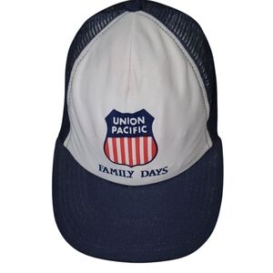 Union Pacific Snapback Hat Vntg 80s Railroad Family Days USA Trucker Mesh Cap